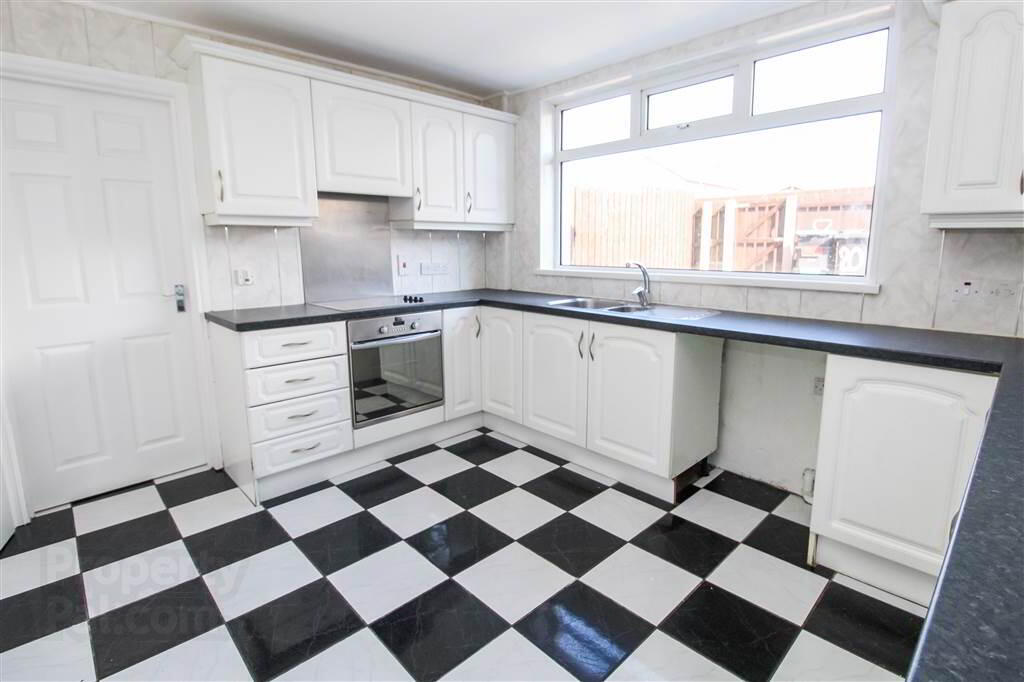 20 Ardmore Avenue 8 of 20