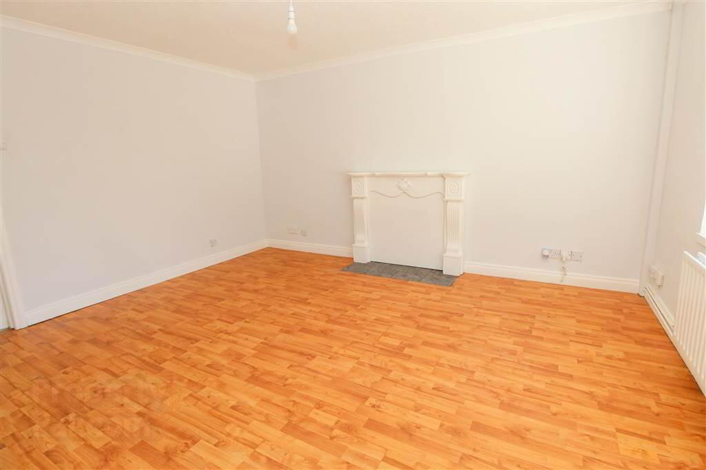 20 Ardmore Avenue 7 of 20