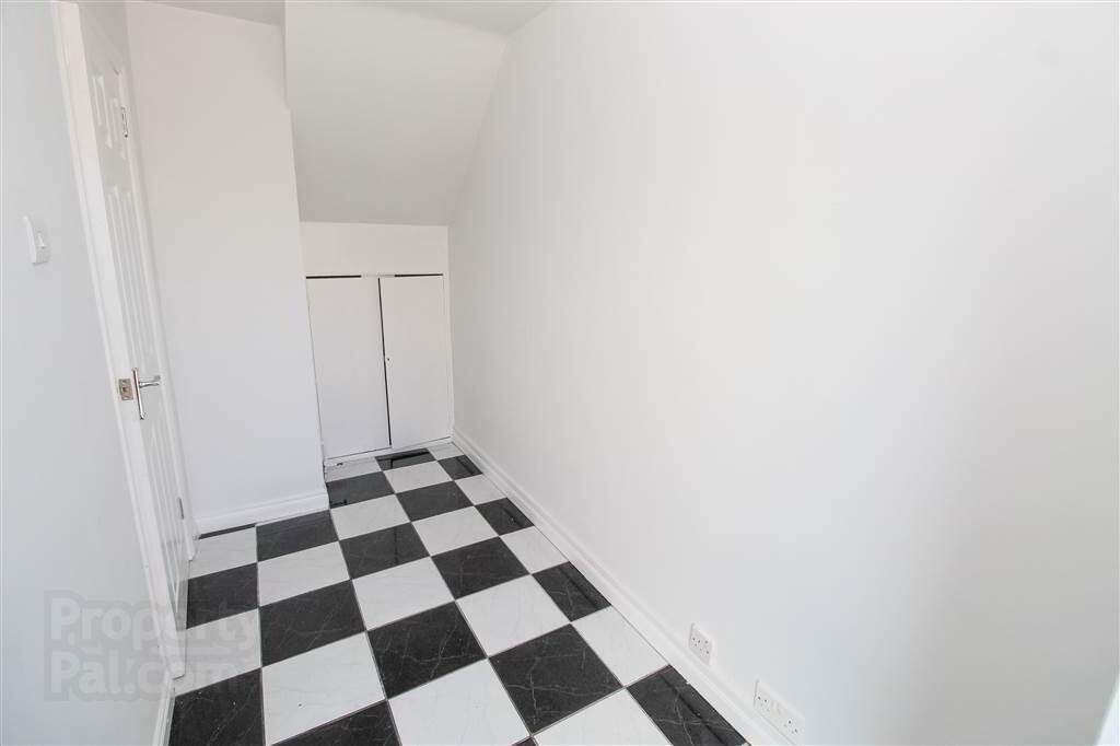 20 Ardmore Avenue 10 of 20