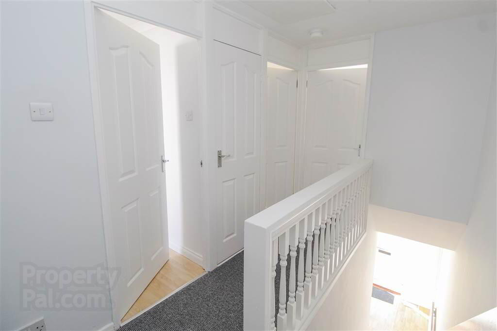 20 Ardmore Avenue 11 of 20