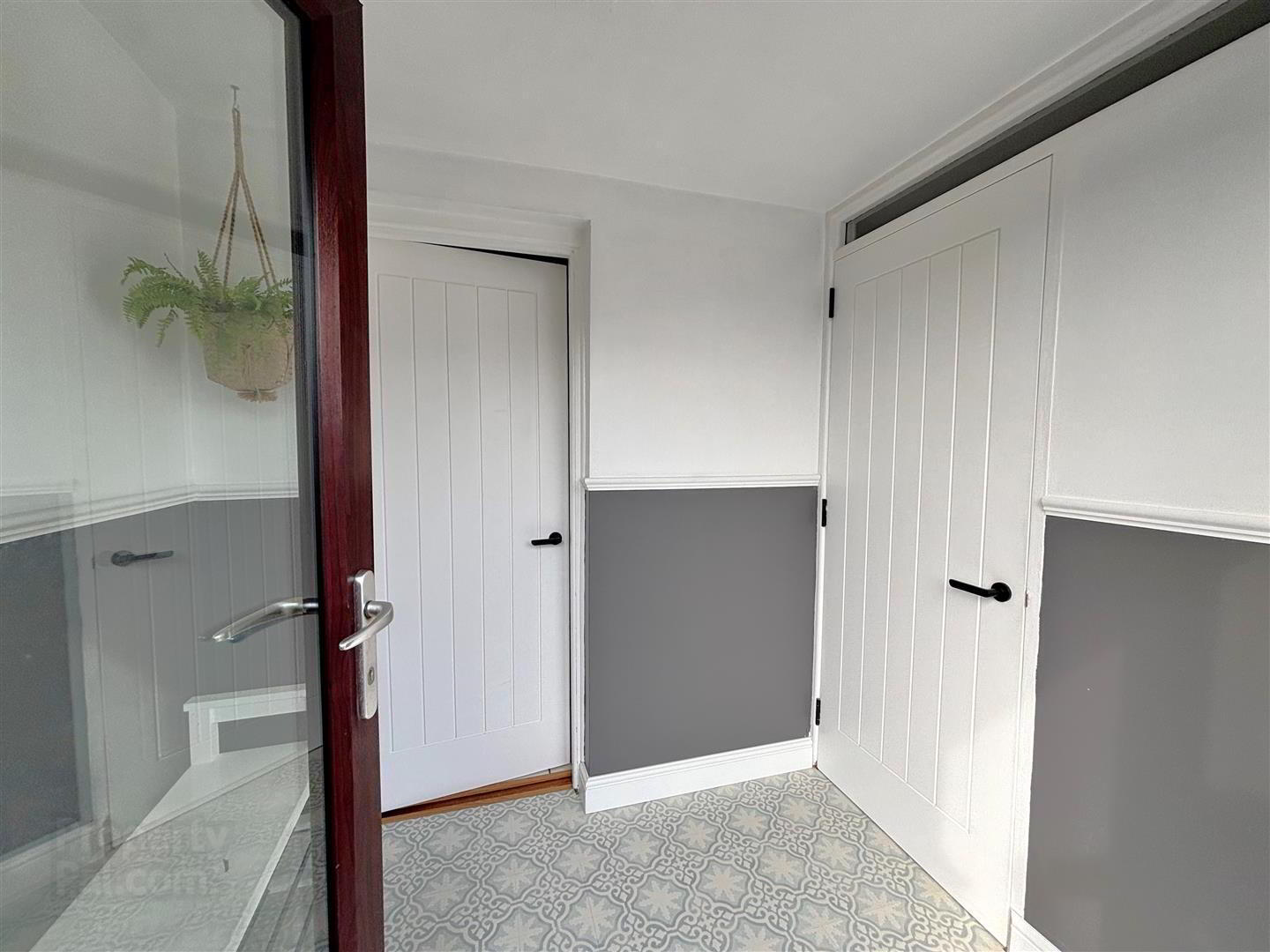 85 Seaview Drive 4 of 25