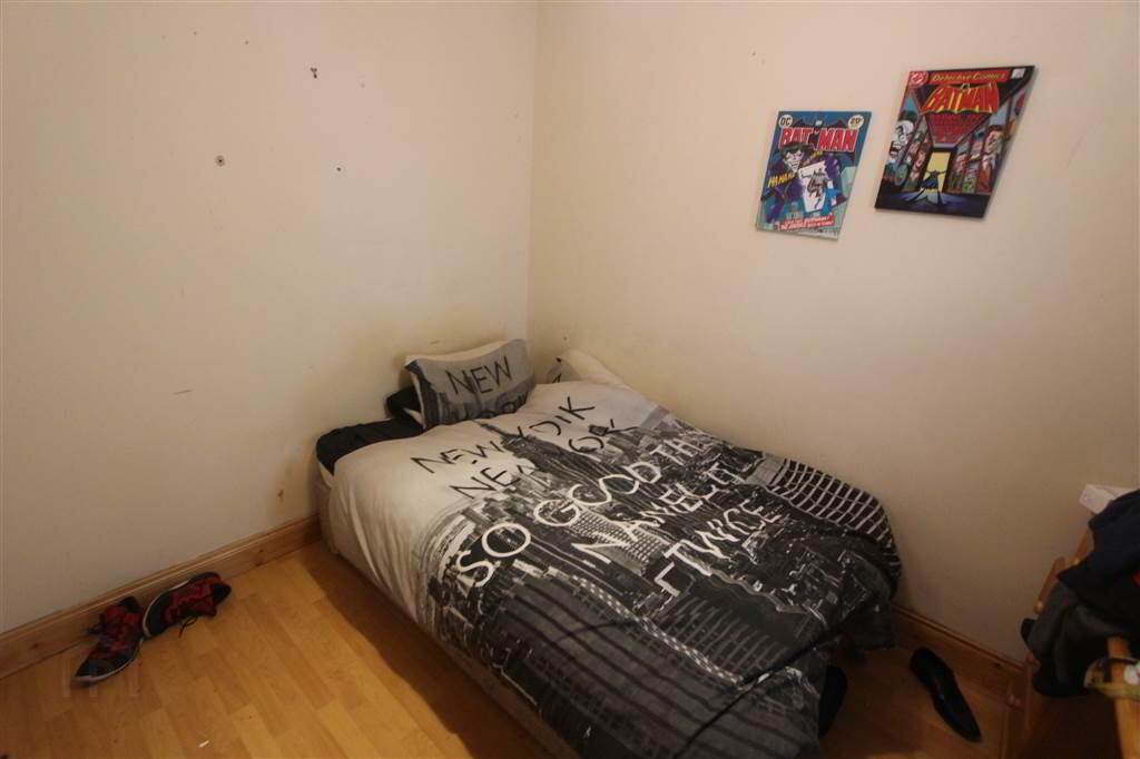 Apt 1, 45 Rugby Avenue 5 of 7