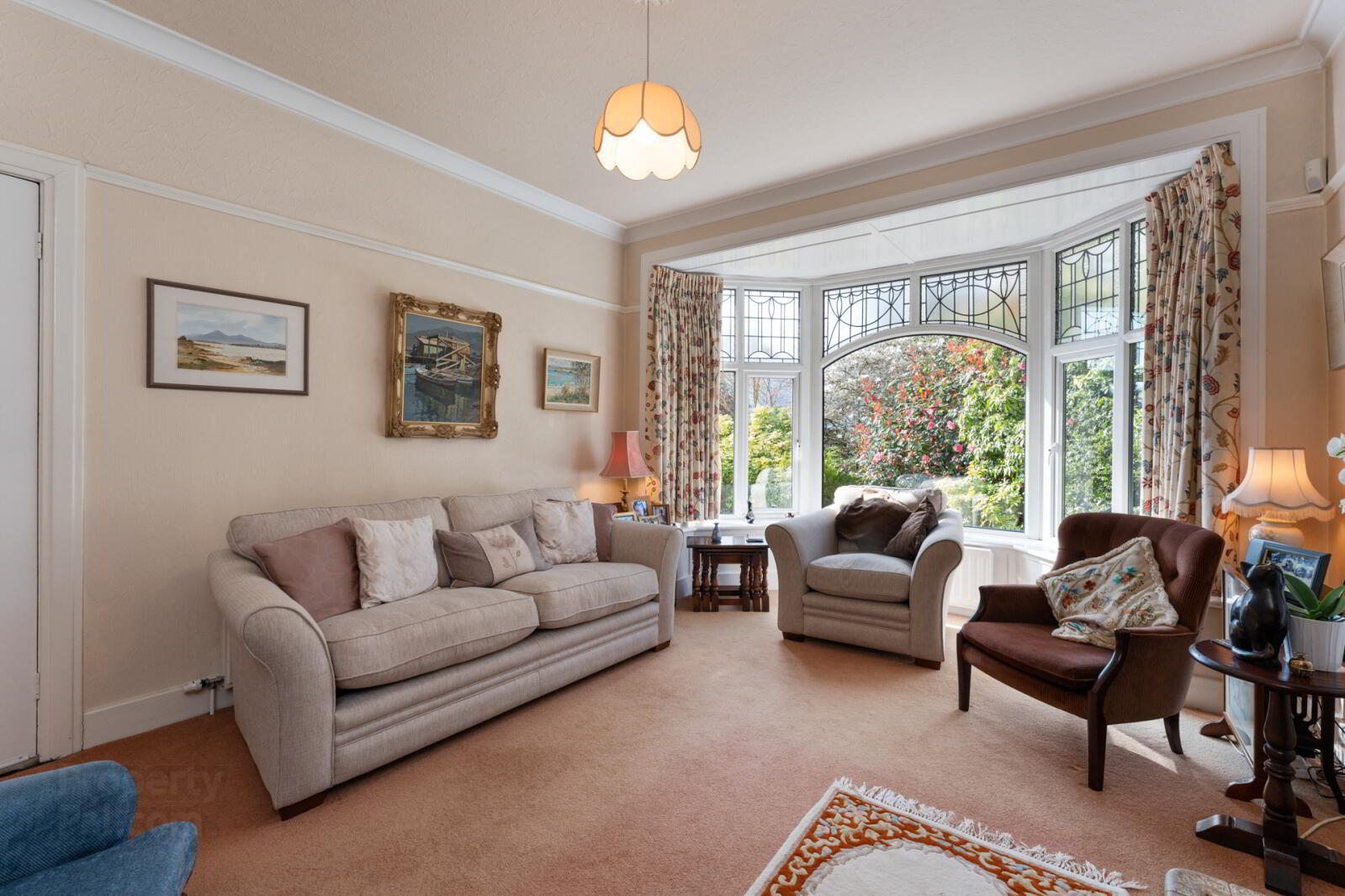 7 Knocktern Gardens 5 of 27