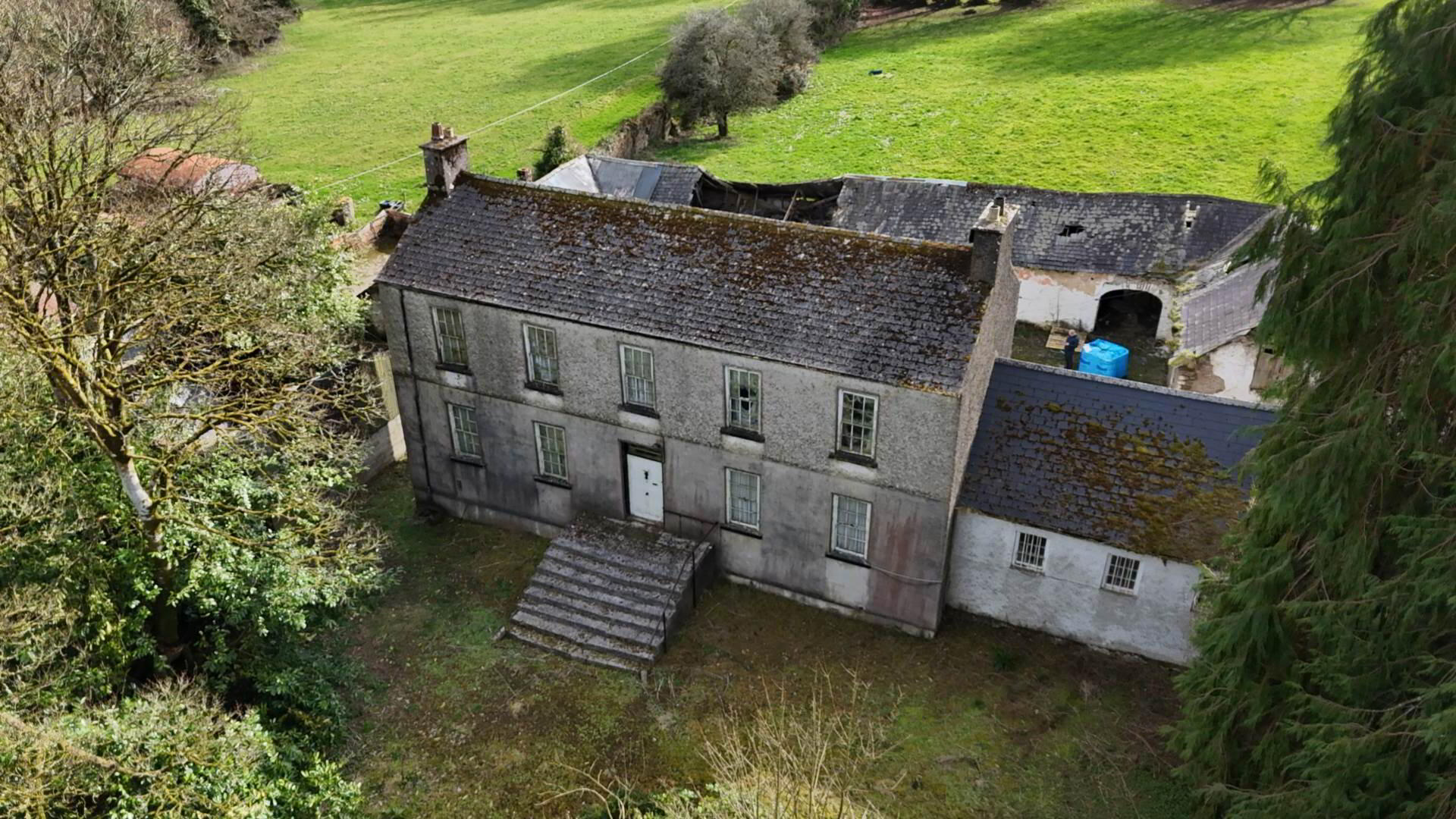 property description image