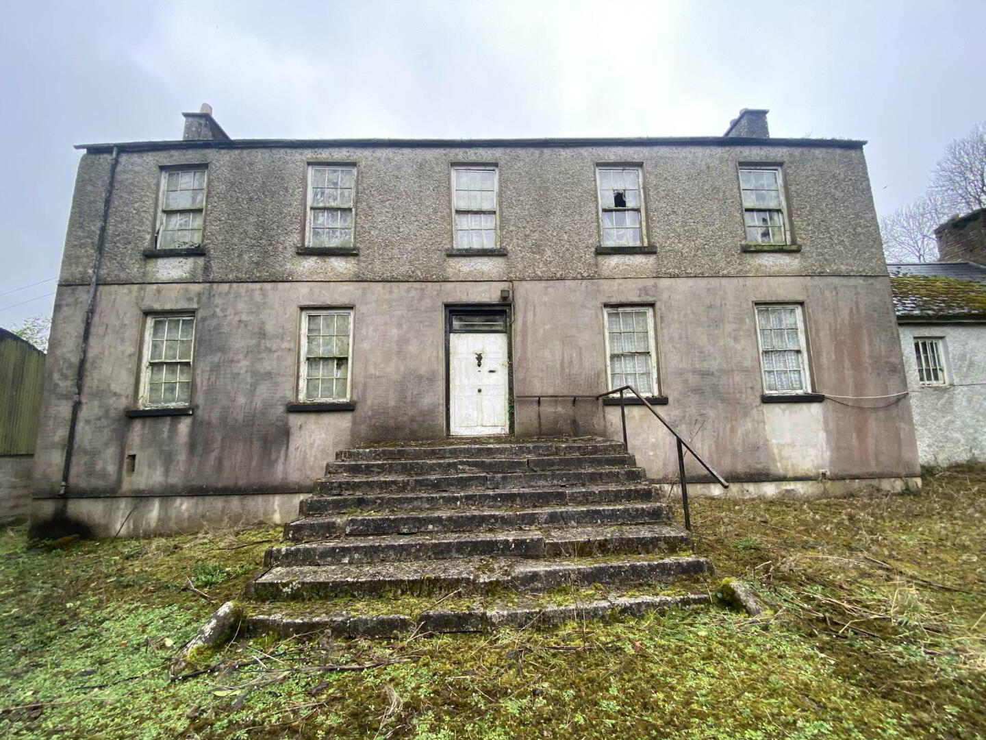 Spa House, Spa Road 3 of 13