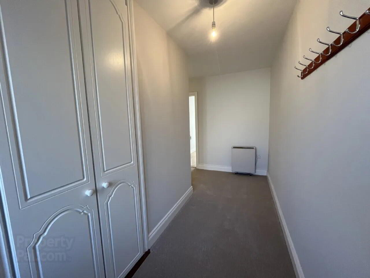 1 Somerset Apartments 11 of 17