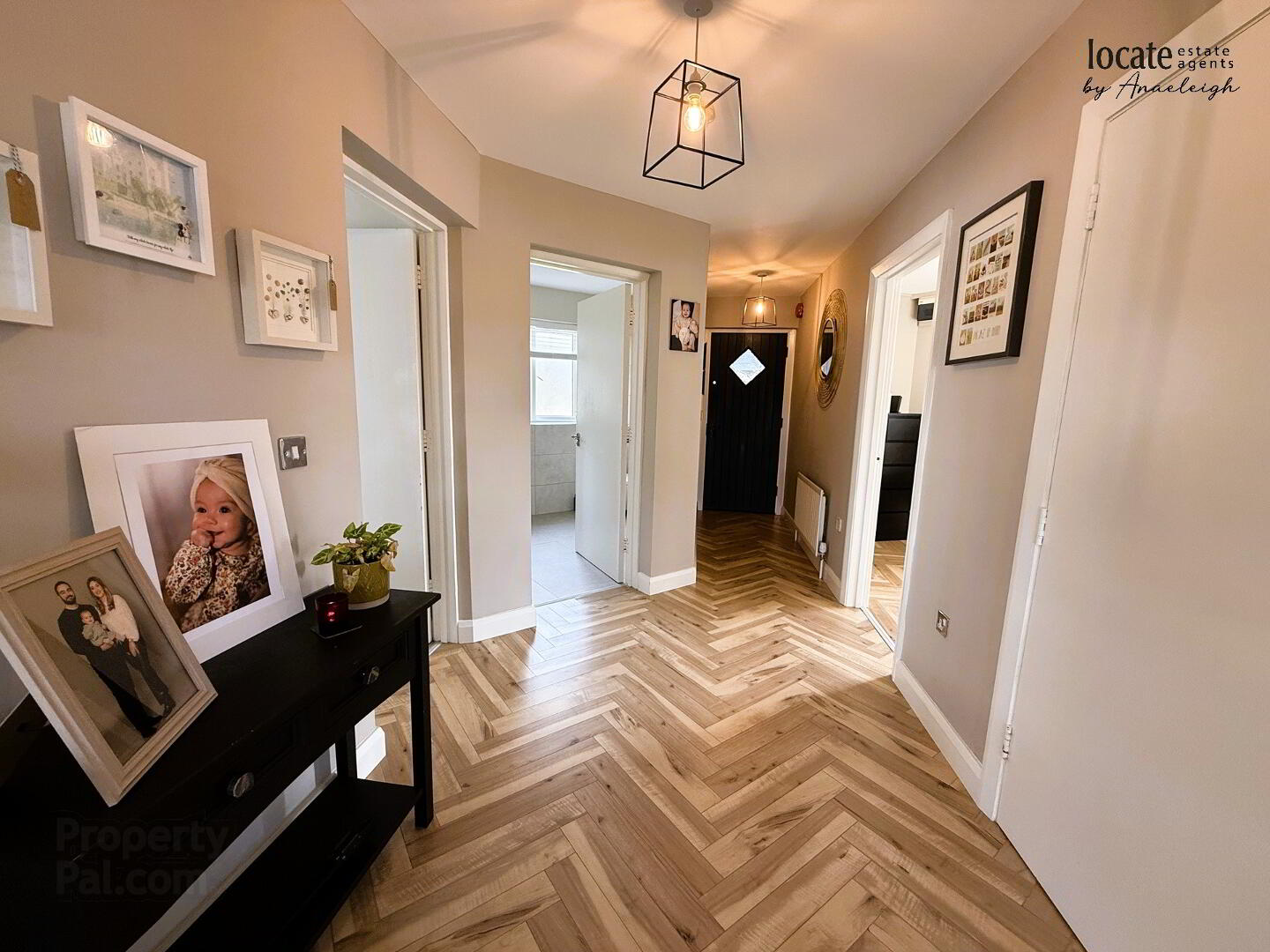 1 Woodside Heights 5 of 19