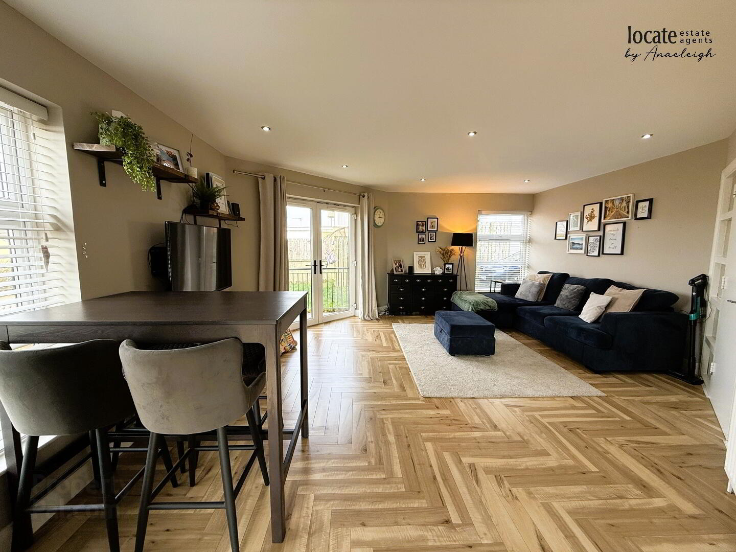 1 Woodside Heights 6 of 19