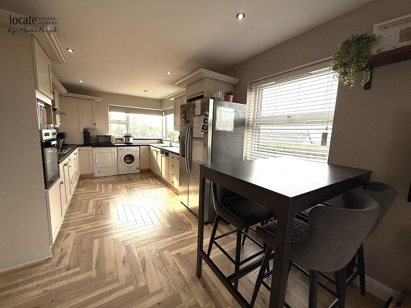 1 Woodside Heights 8 of 19