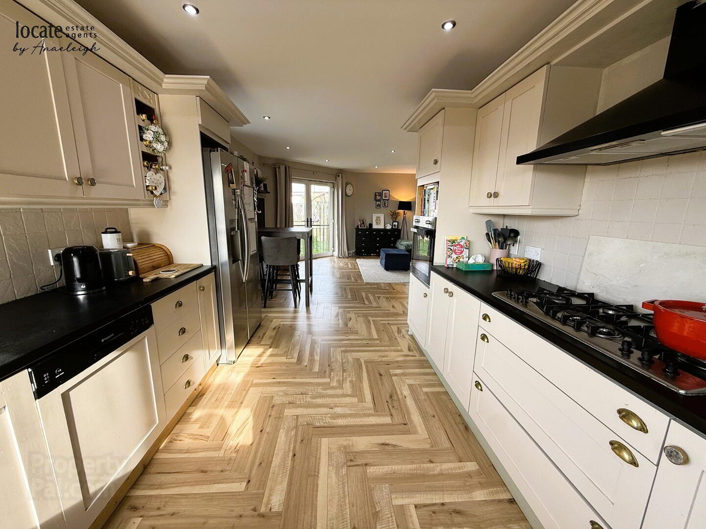 1 Woodside Heights 10 of 19