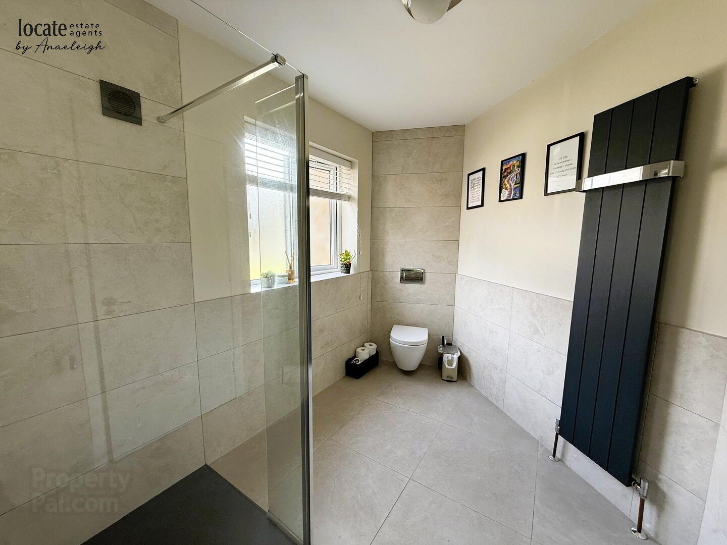 1 Woodside Heights 17 of 19