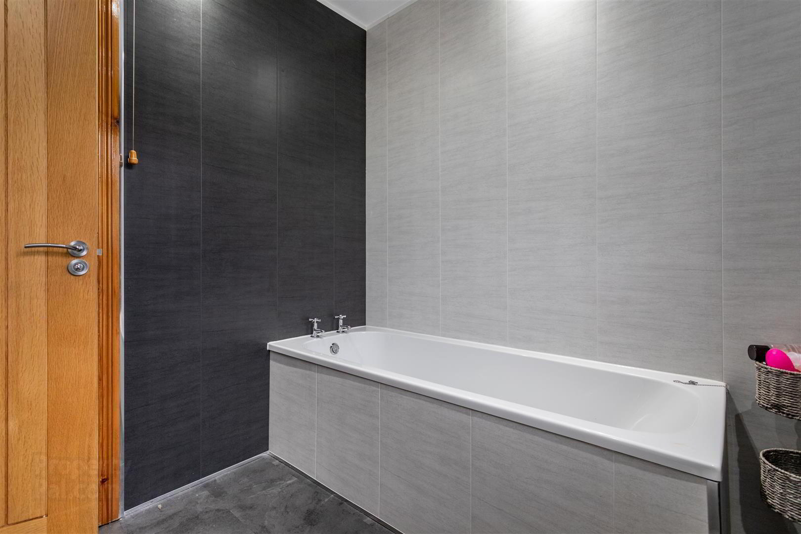 7 Millhouse Lane 25 of 32