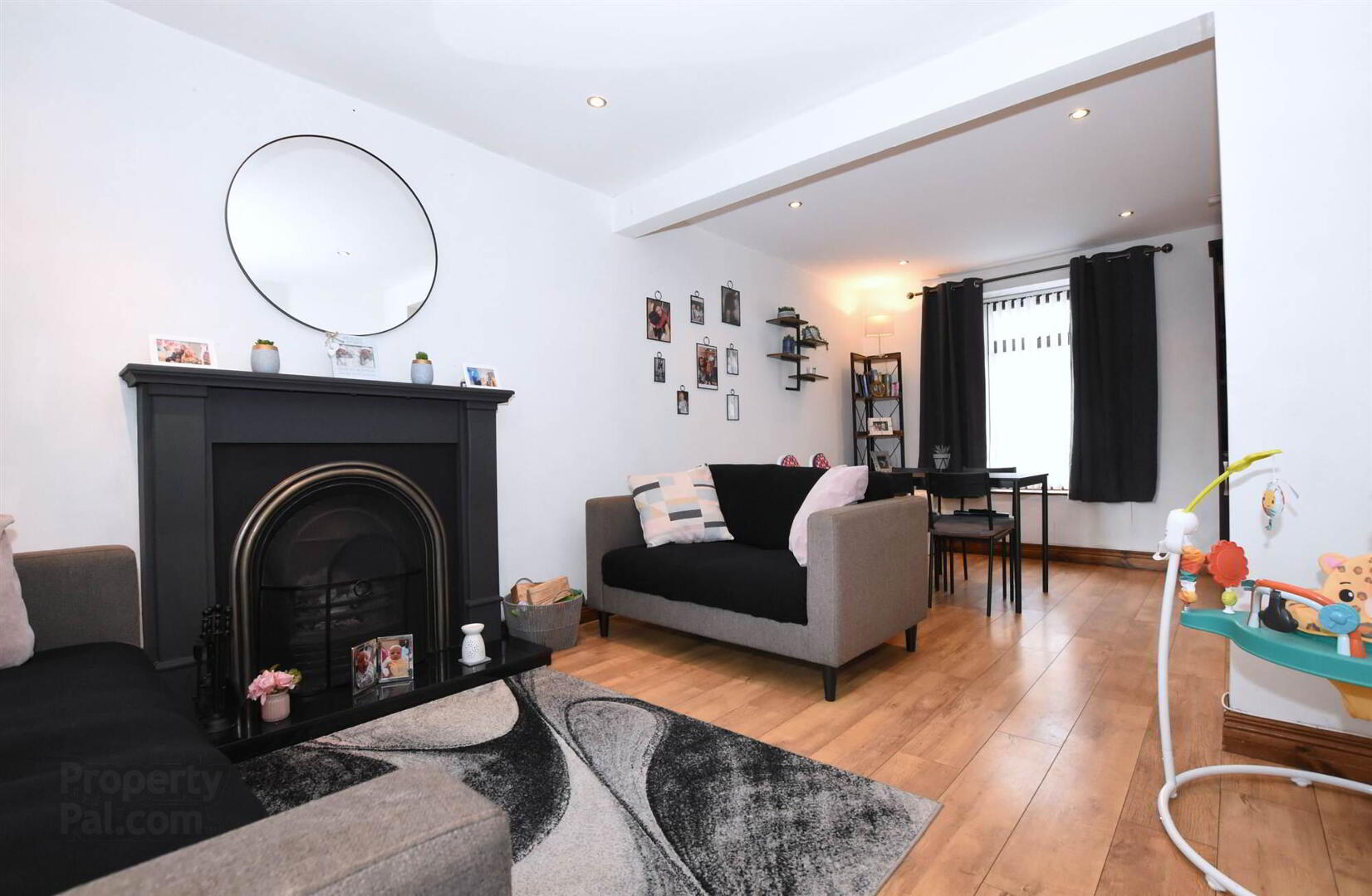 34 John Street Lane 5 of 21