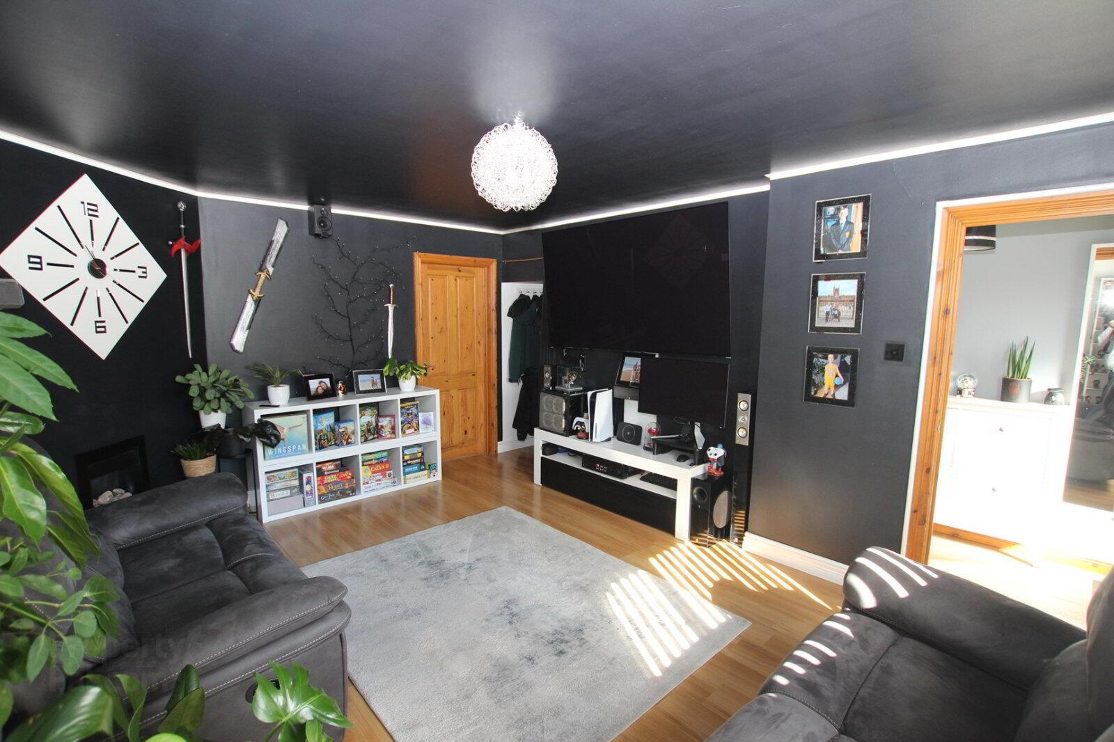 21 Abbeycroft Road 4 of 15