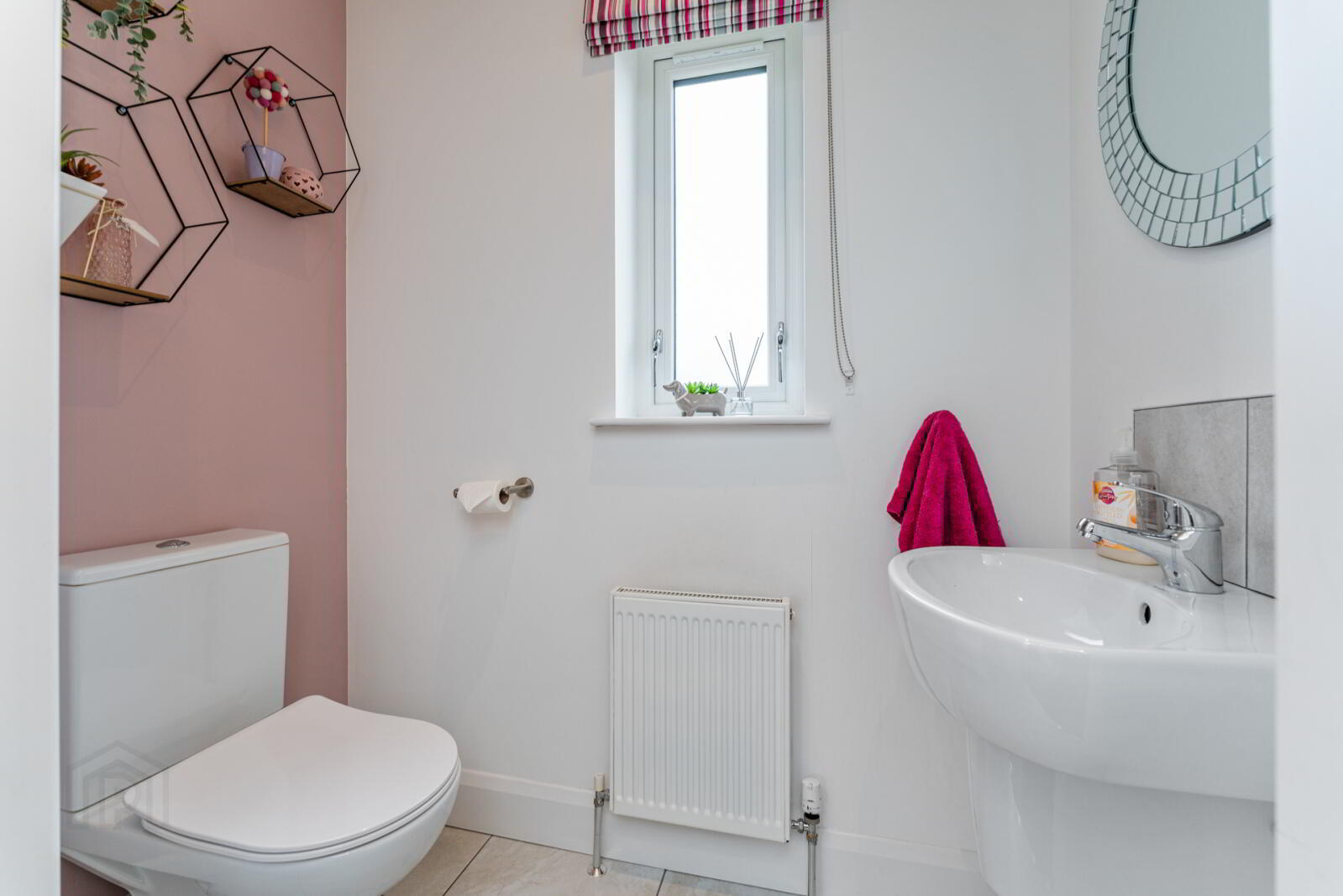2 Evesham Lane 5 of 29