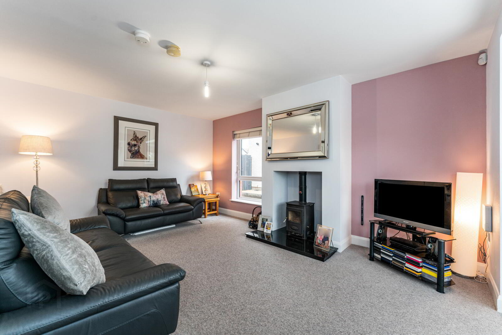 2 Evesham Lane 8 of 29