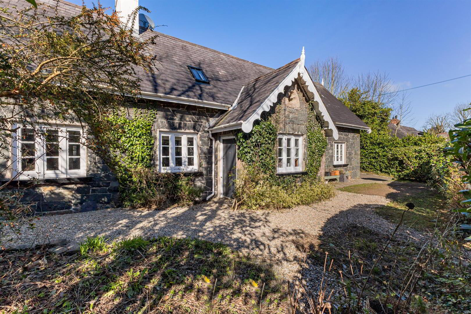 property description image