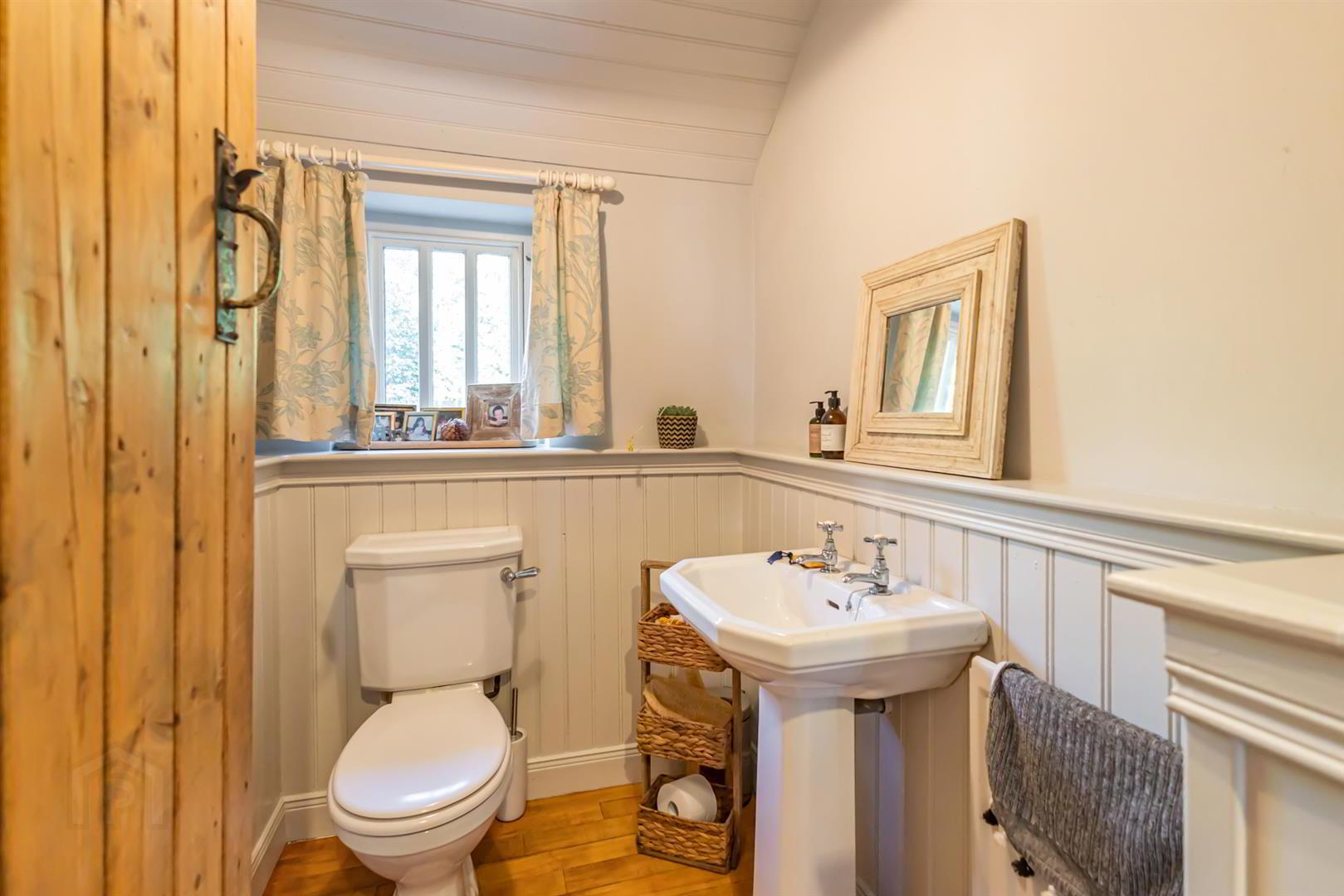 48 Mountstewart Road 22 of 56
