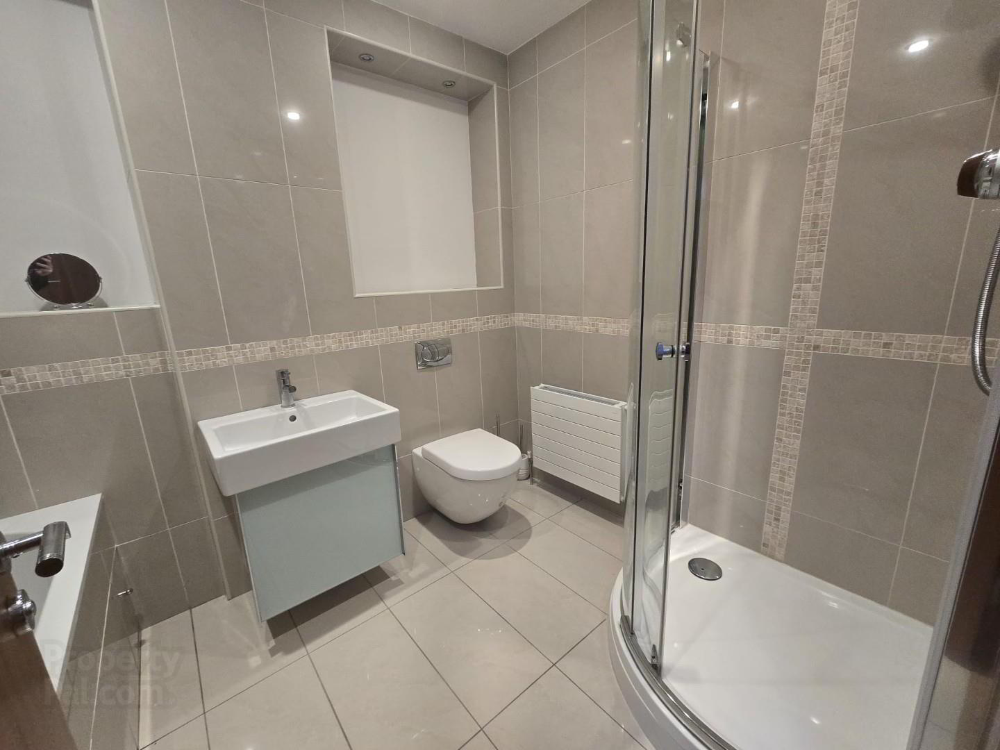 Apt 3, 3a Newry Street 16 of 16