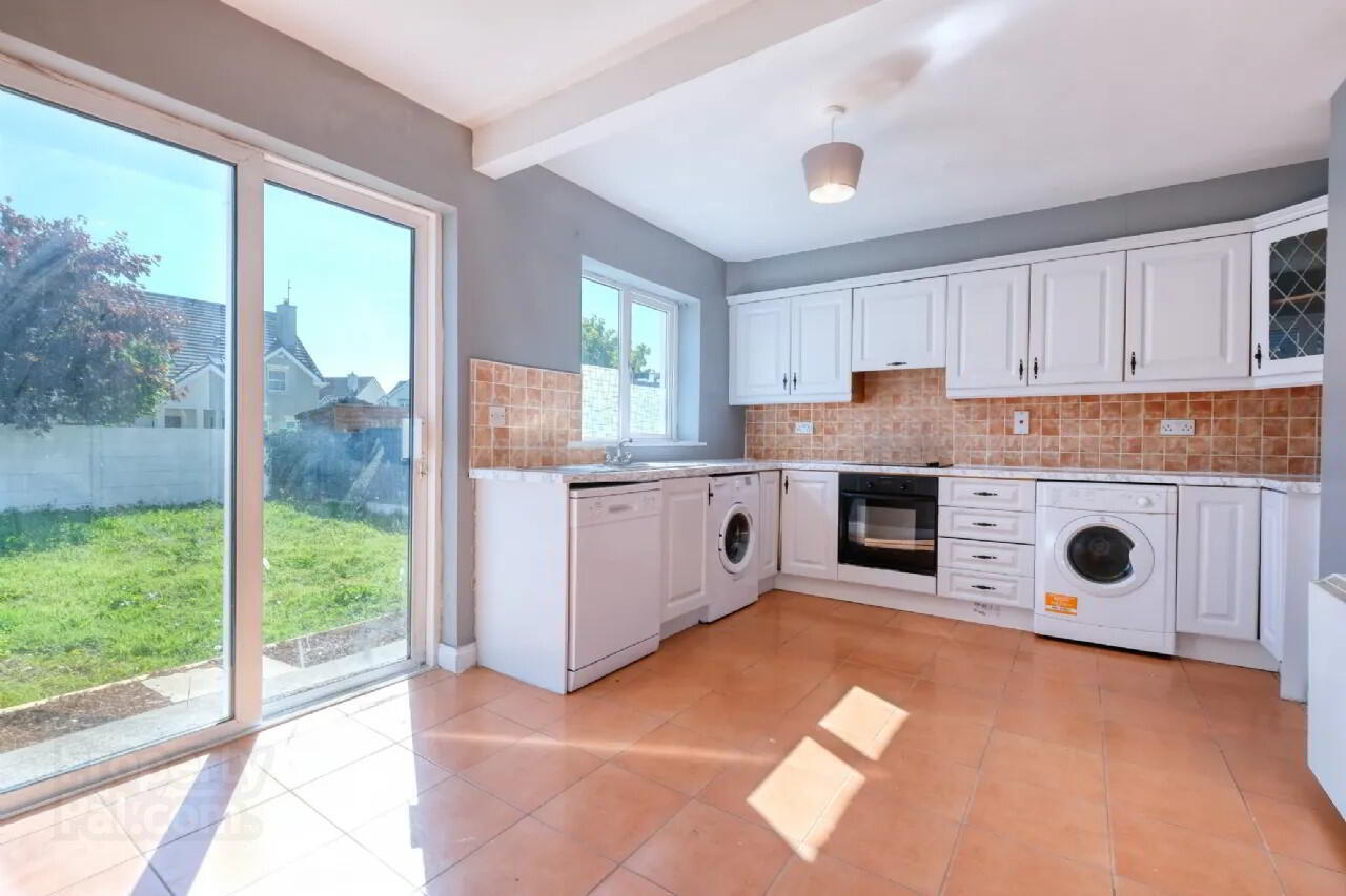 33 Gleann Riada 3 of 15
