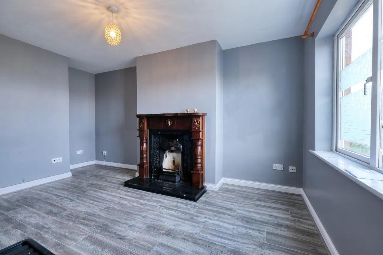 33 Gleann Riada 2 of 15
