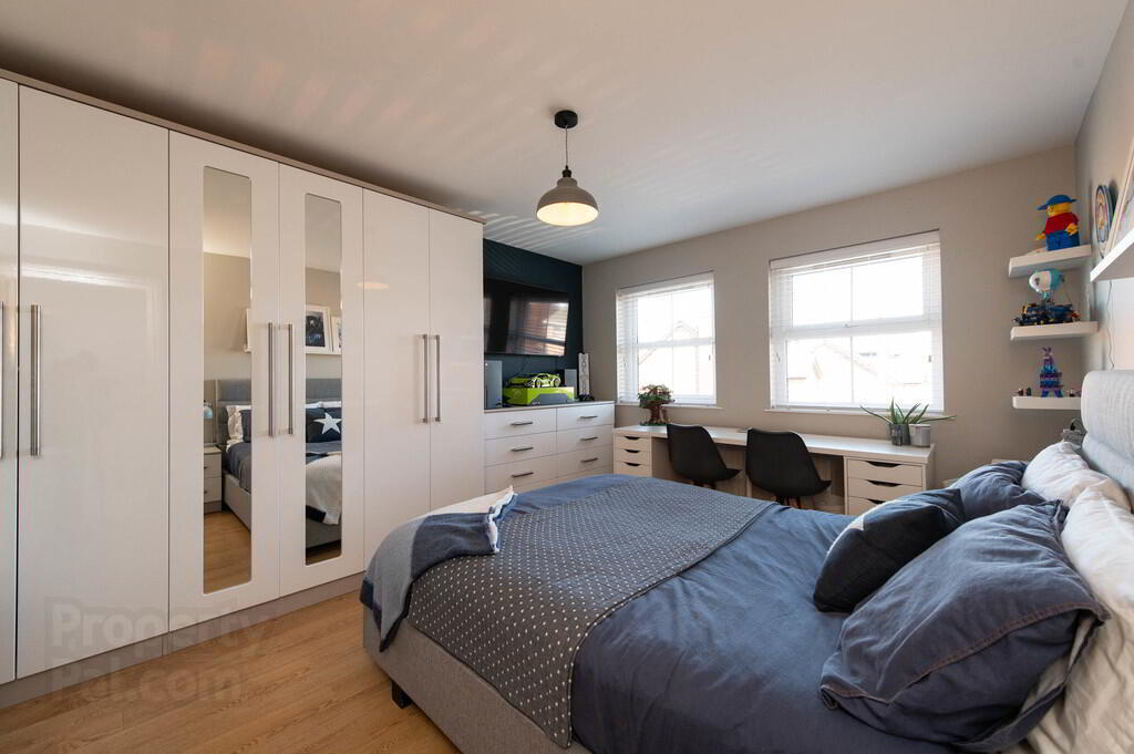 10 Mount Pleasant View 21 of 32