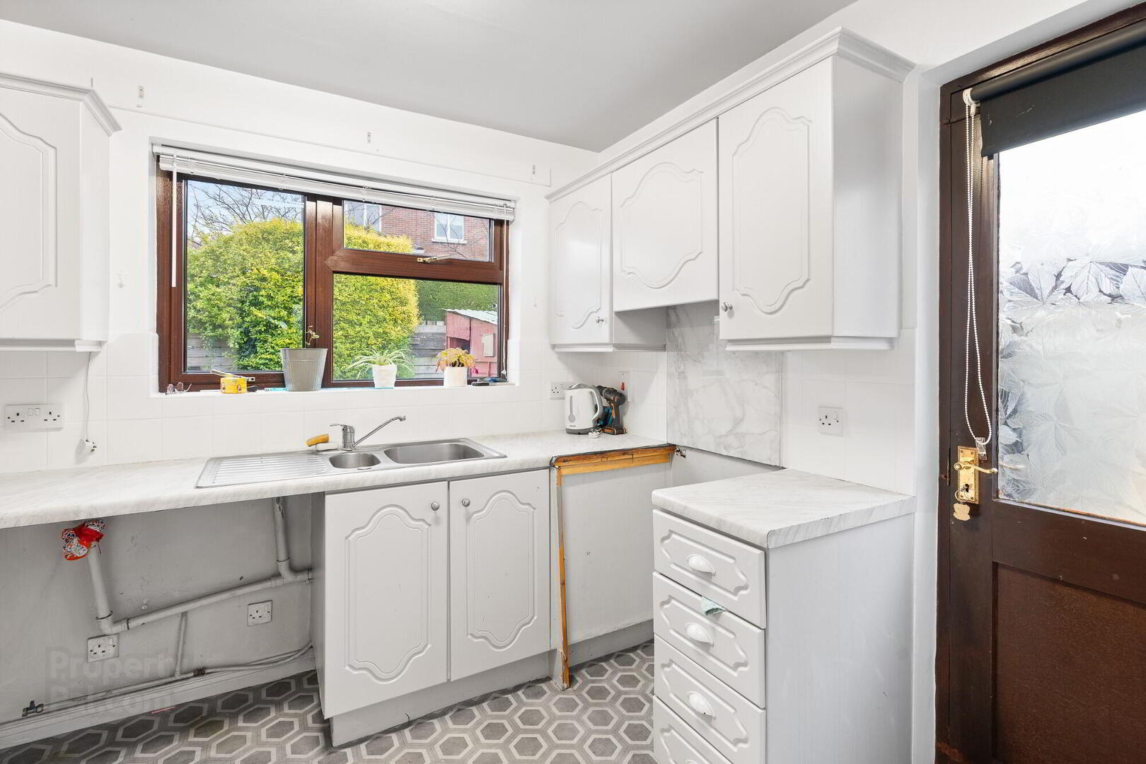 54 Glenside 12 of 28