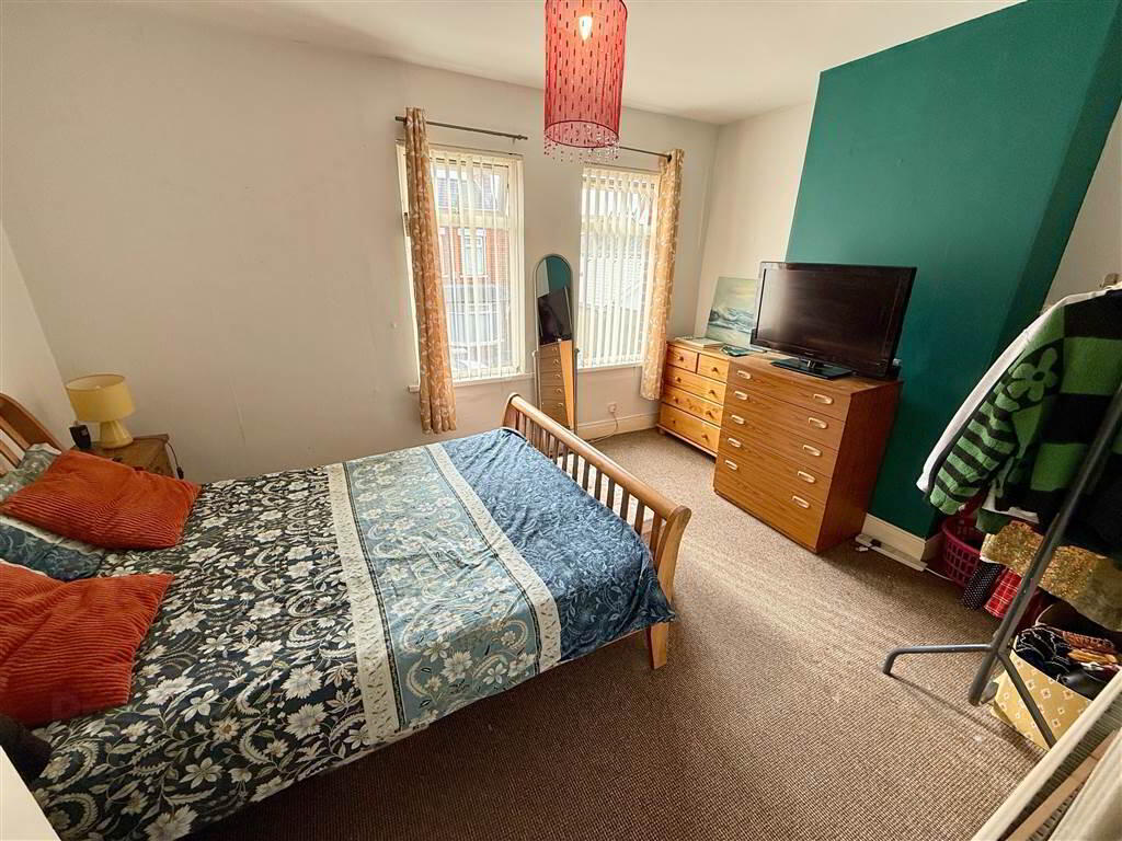 63 Oberon Street 5 of 8