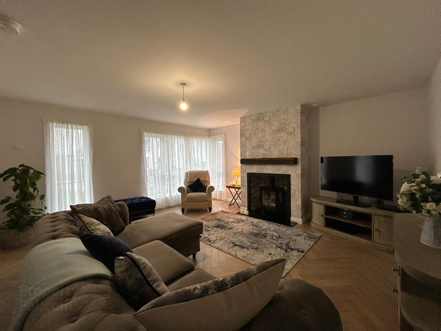 11 Lough Drive Ballyronan 5 of 40