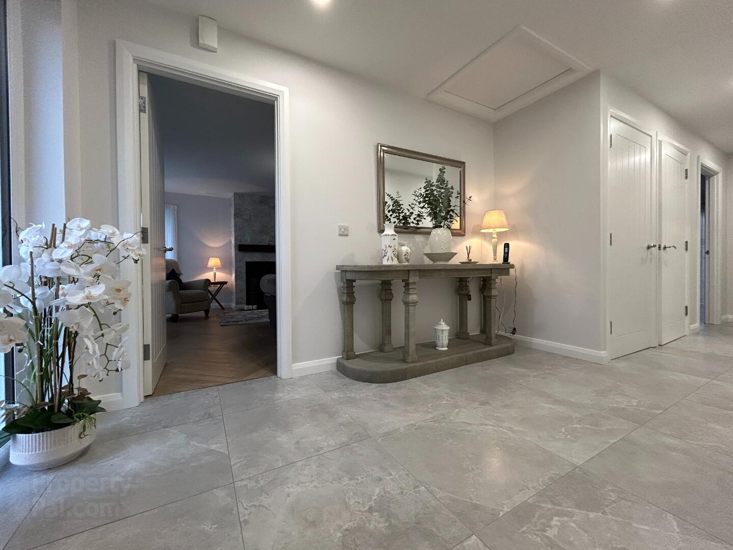 11 Lough Drive Ballyronan 8 of 40