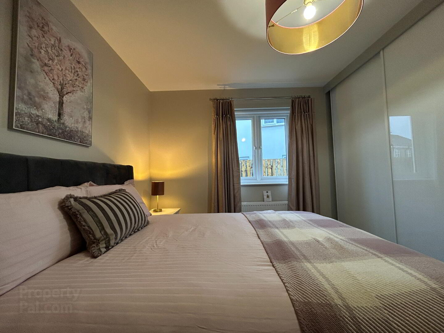 11 Lough Drive Ballyronan 29 of 40