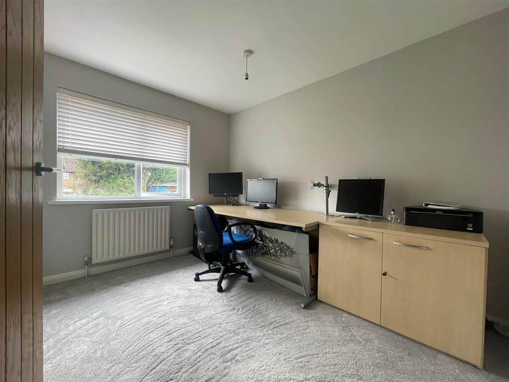 48 Tullymore Gardens 21 of 26