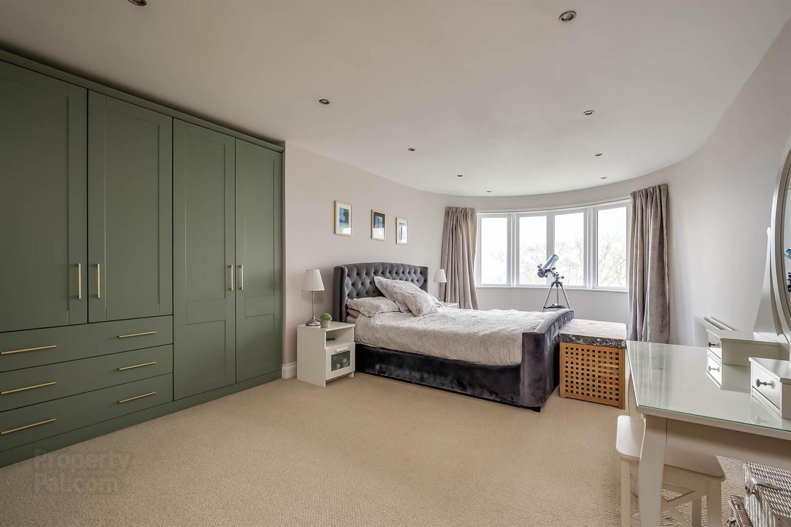 2a Glenside Avenue 18 of 37
