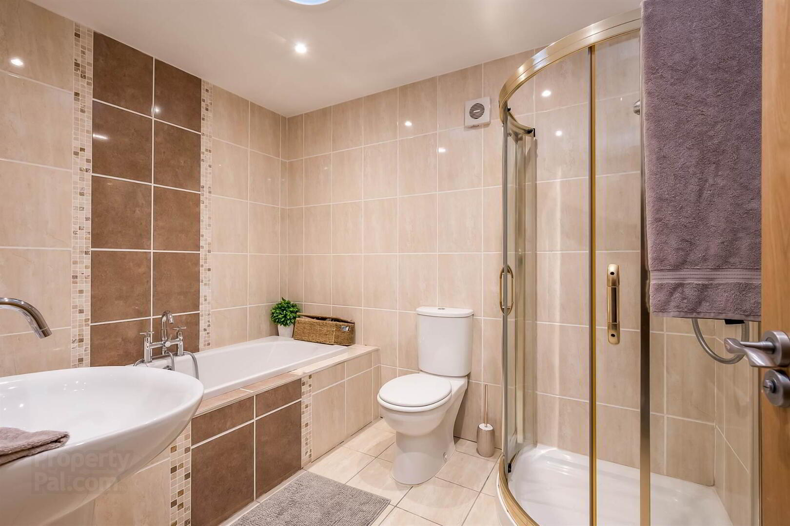 2a Glenside Avenue 27 of 37