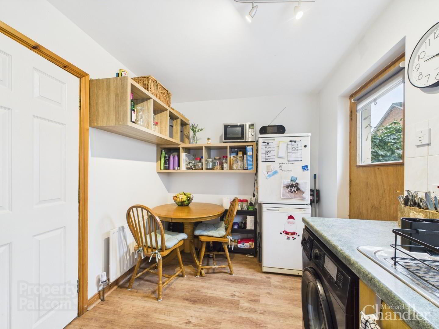 13 Ardenlee Court 6 of 14
