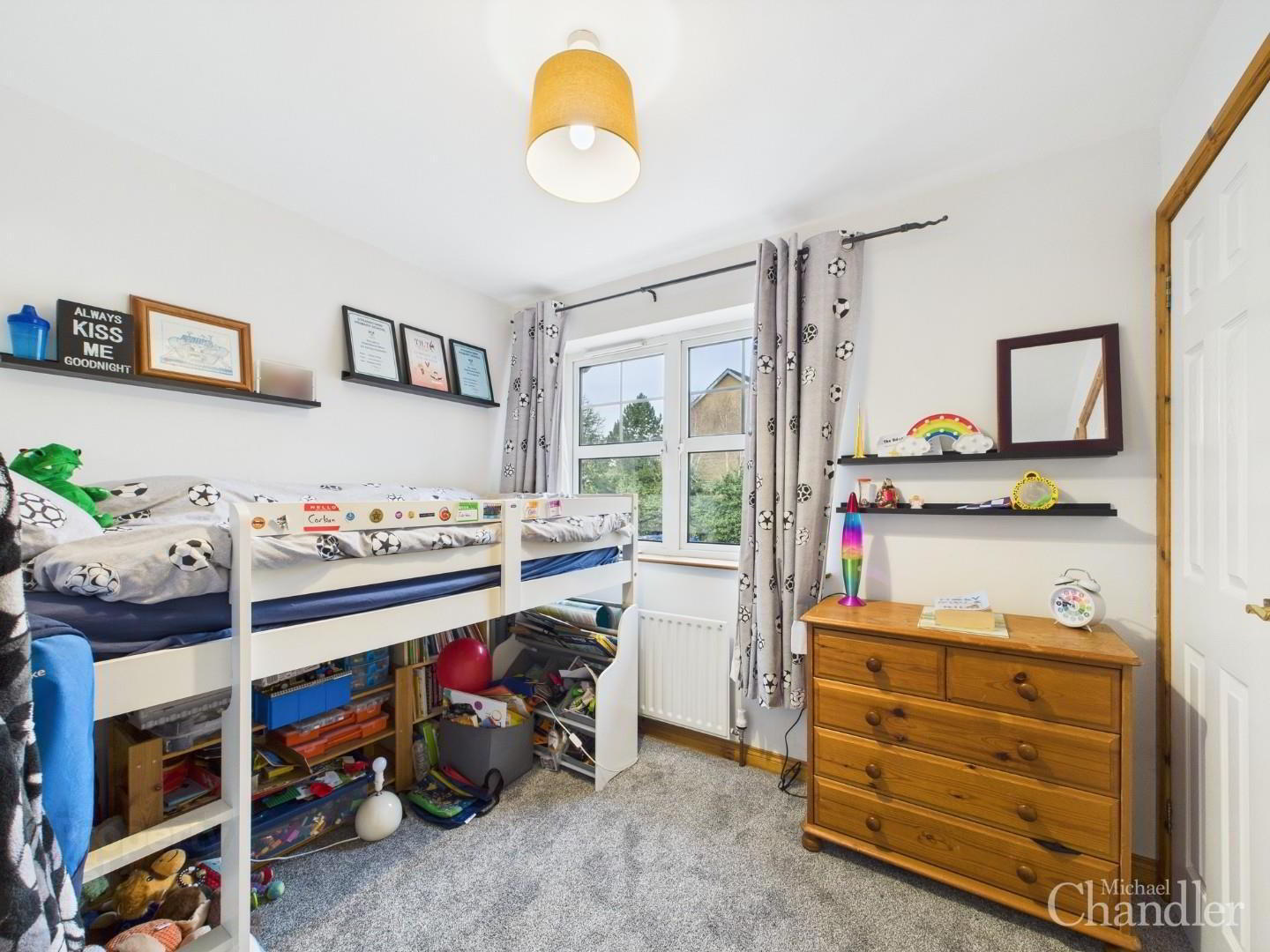 13 Ardenlee Court 9 of 14