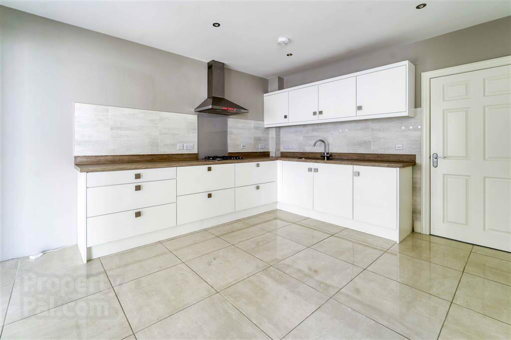53 Lady Wallace Brae 9 of 26