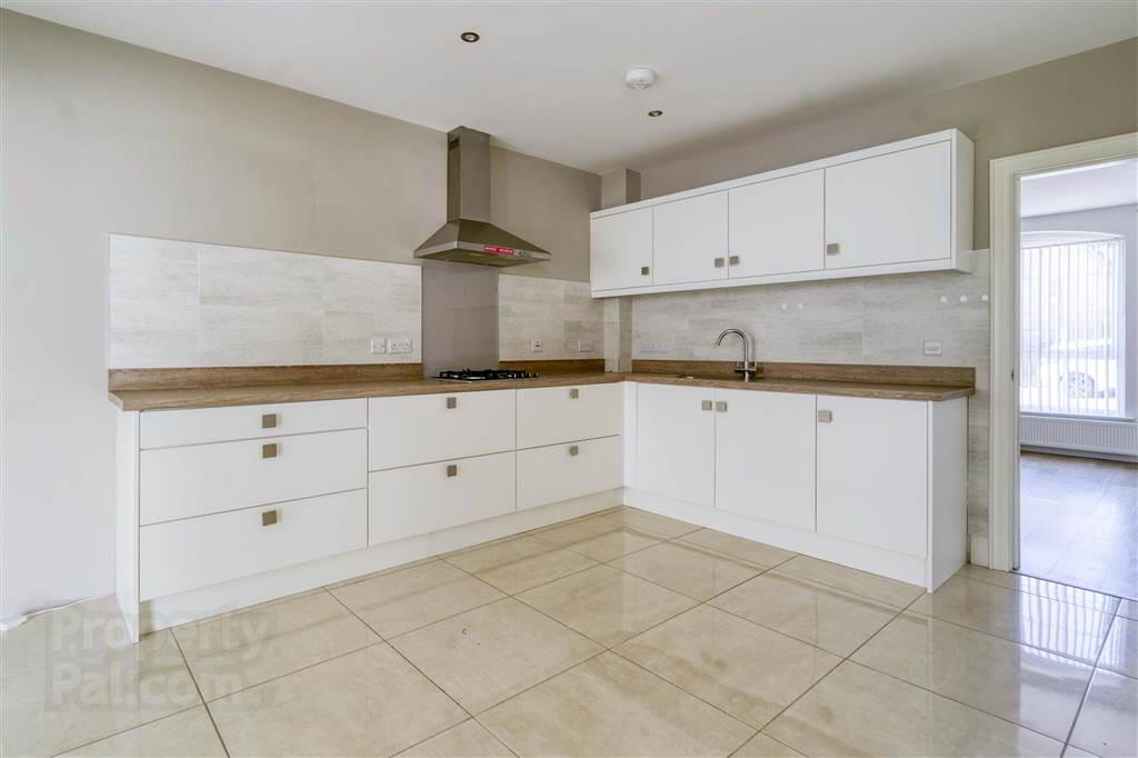 53 Lady Wallace Brae 8 of 26