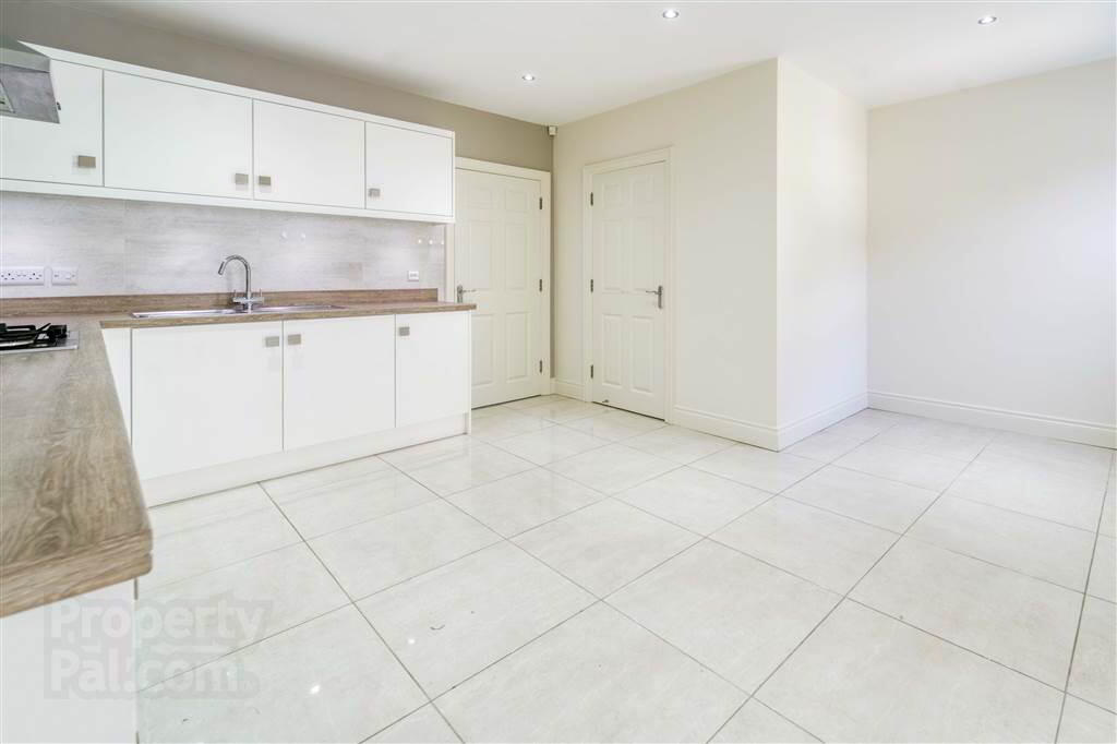 53 Lady Wallace Brae 11 of 26
