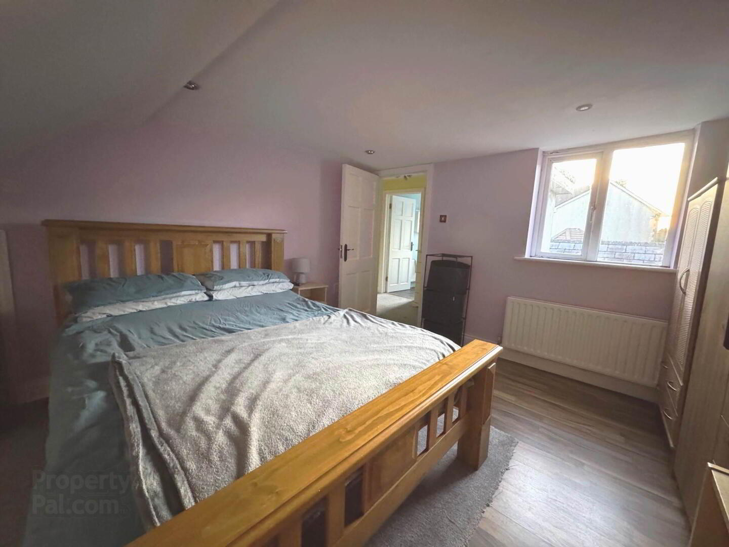 10 St Alphonsus Road 4 of 5