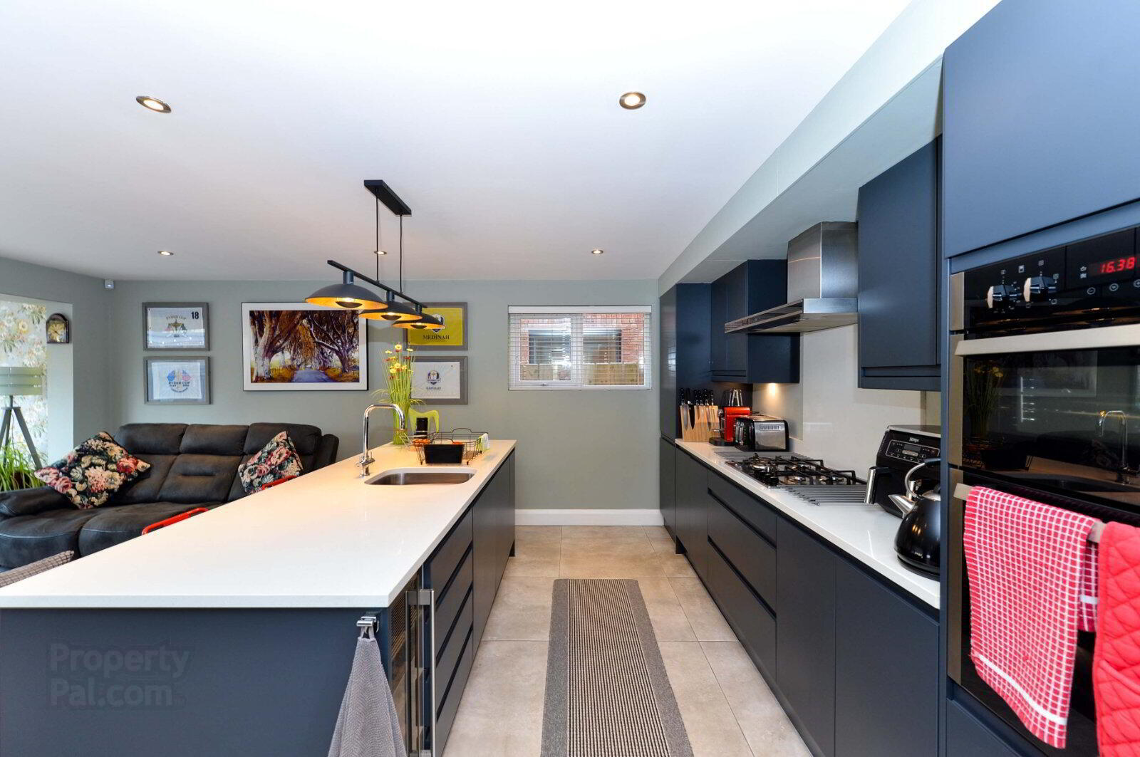 116 Comber Road 9 of 37