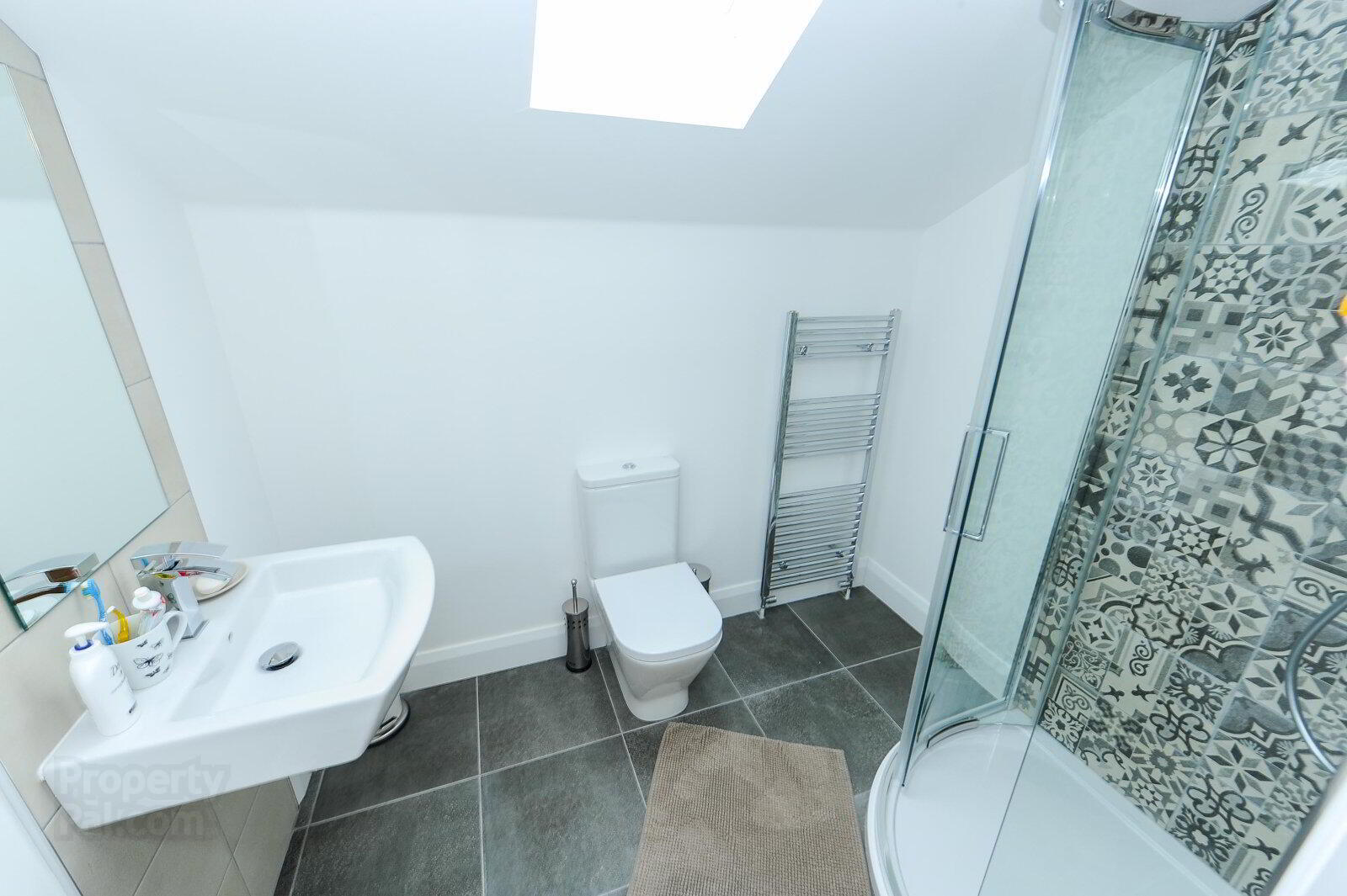 116 Comber Road 15 of 37