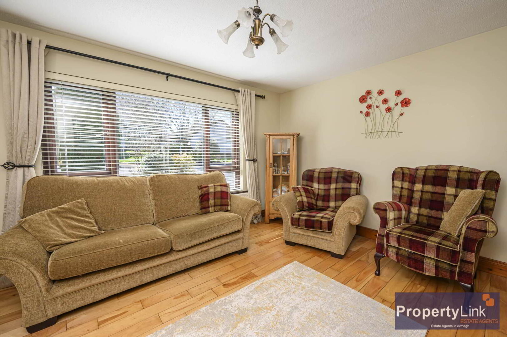 20 Cavanacaw Park 5 of 20