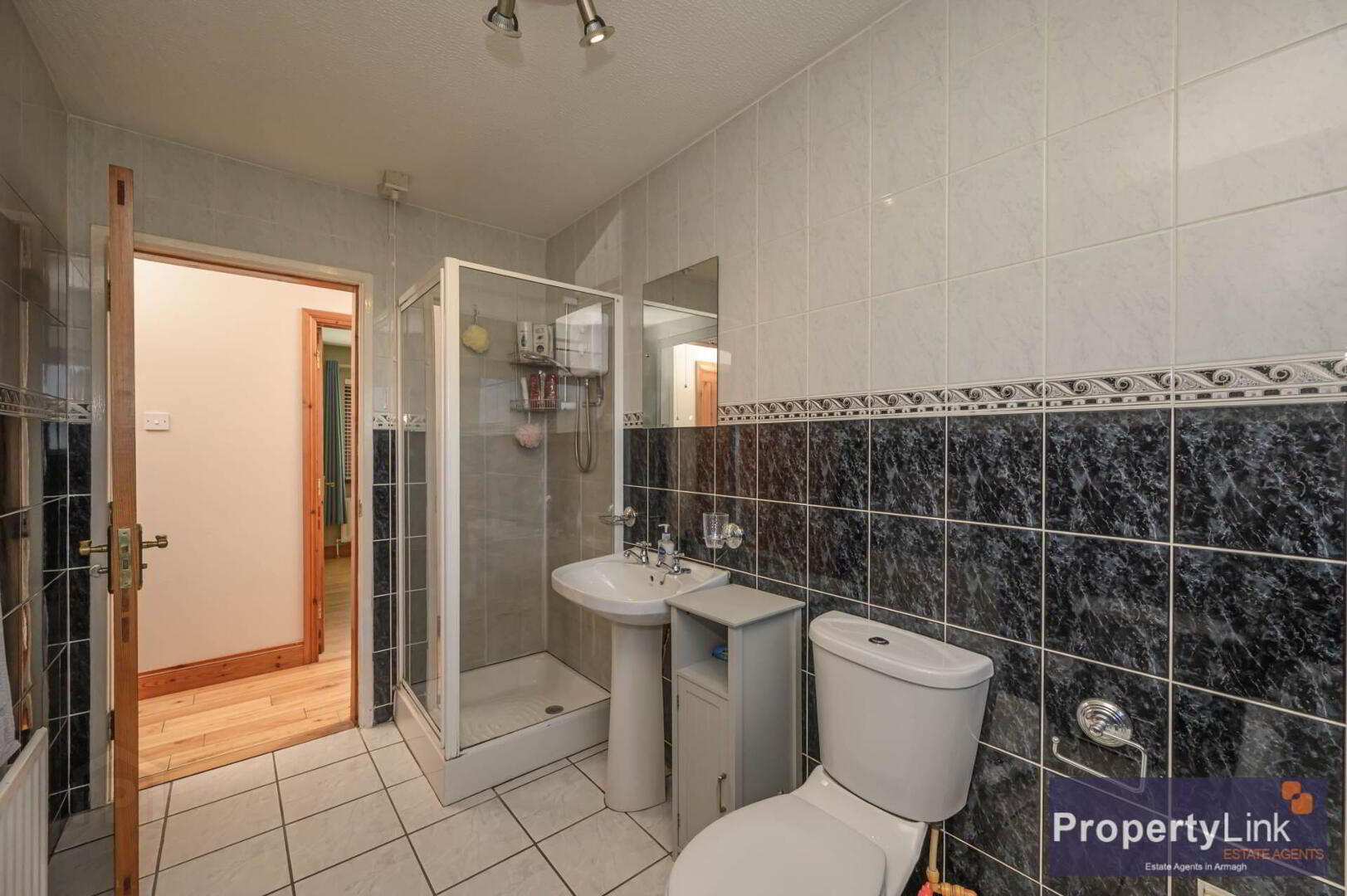 20 Cavanacaw Park 11 of 20