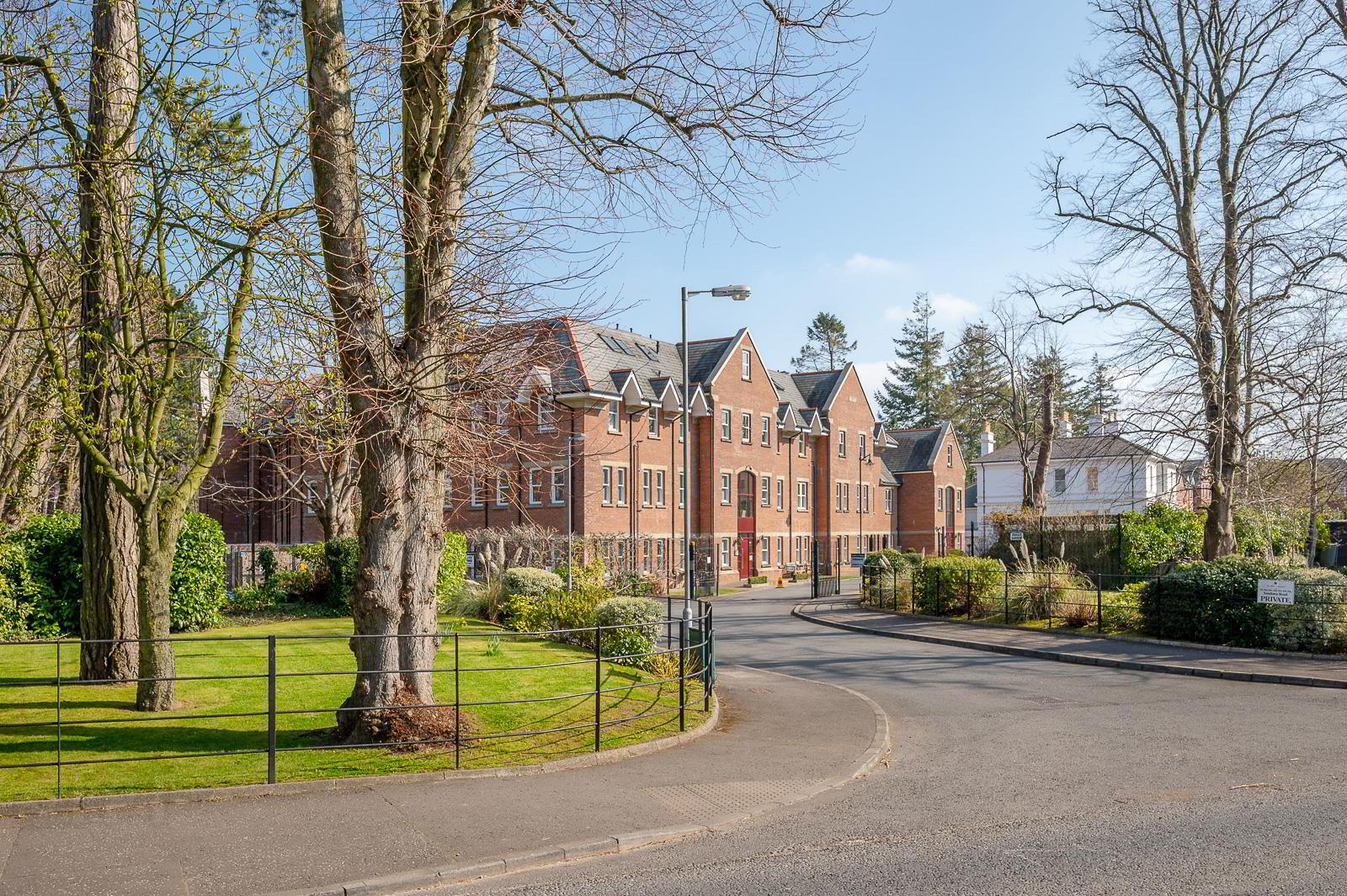 Apartment 39 Sandown Manor 84a Sandown Road 1 of 21