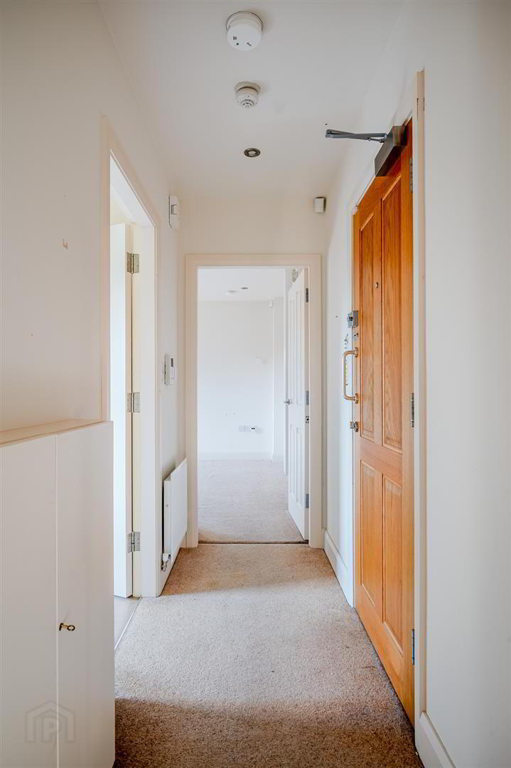 Apartment 39 Sandown Manor 84a Sandown Road 10 of 21