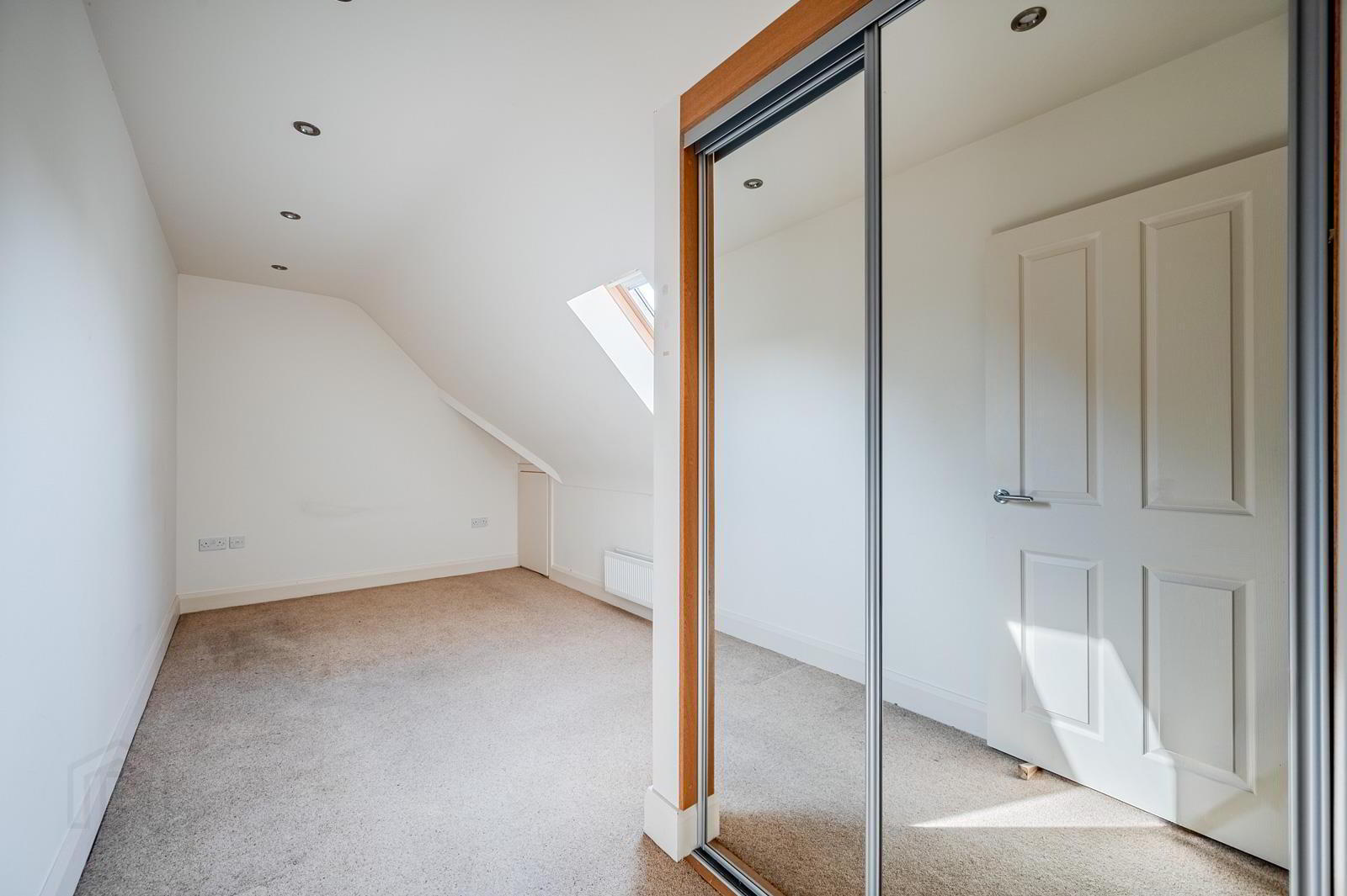 Apartment 39 Sandown Manor 84a Sandown Road 17 of 21