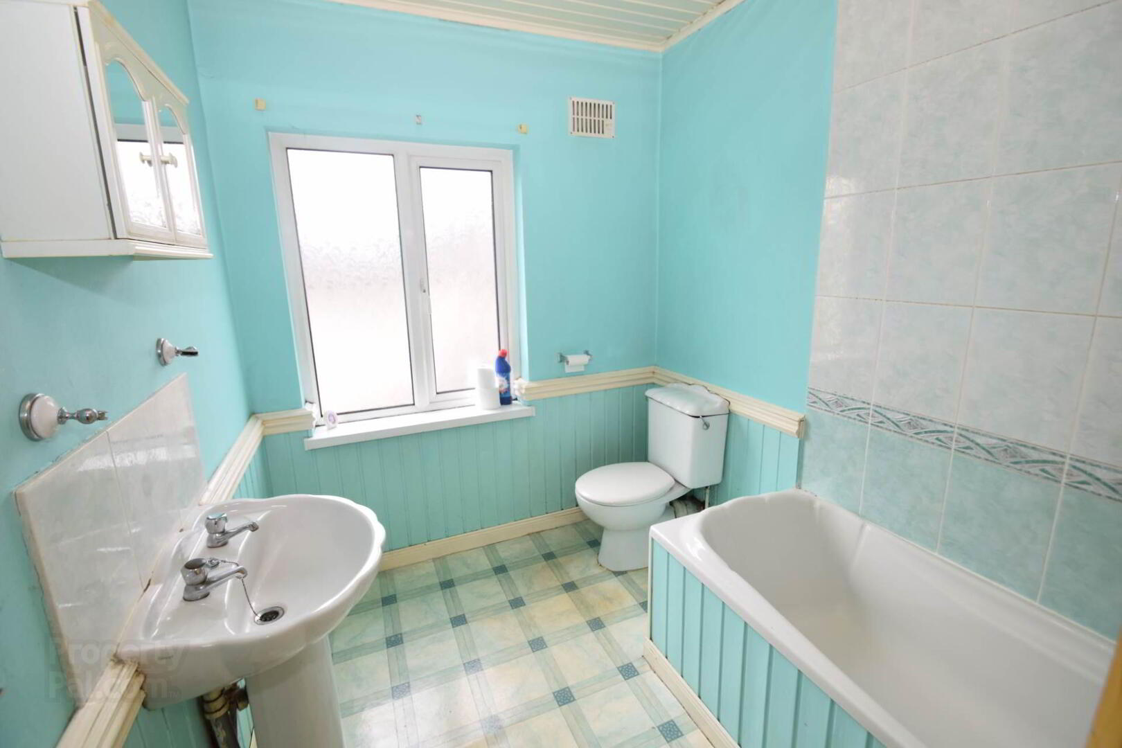 76 Rutherglen Street 12 of 15
