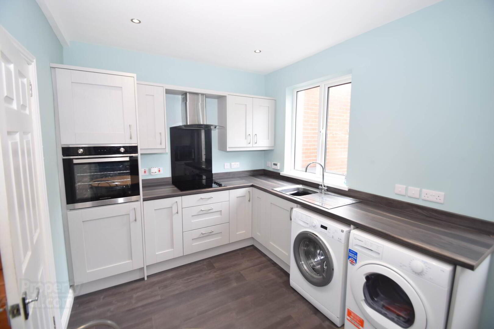 76 Rutherglen Street 5 of 15