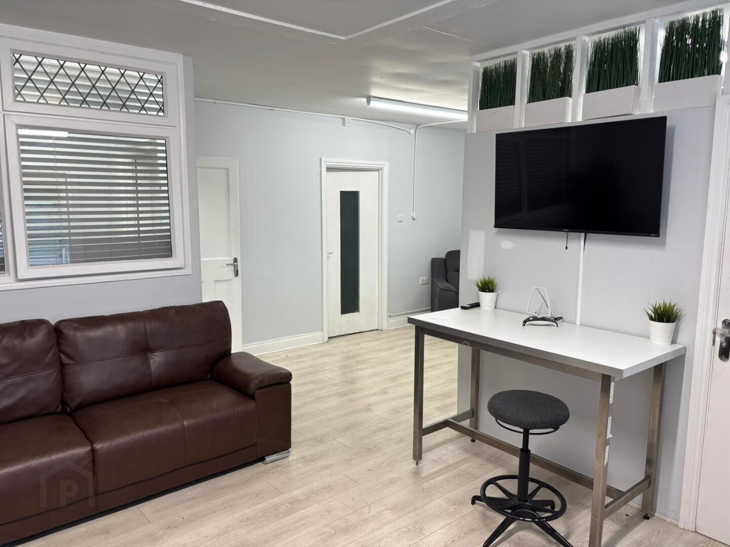 Nutts Corner Enterprise Park FR, 50 50 Moira Road 3 of 9